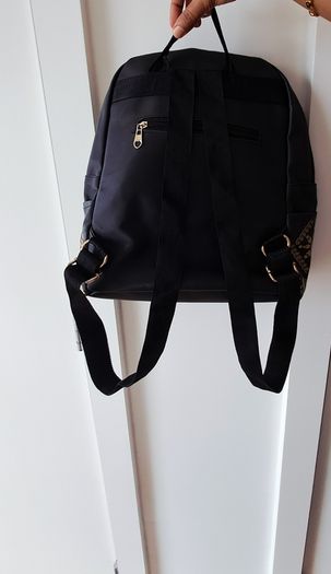 Leather bag