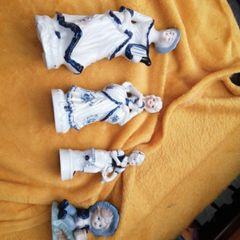 4 Porcelain Figurines