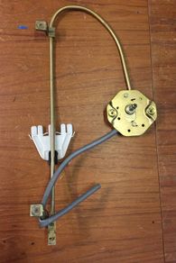 RH Rear W/Regulator (Lancia Thema)