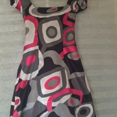 Geometric pattern dress with bow size UK 8 / EU 36