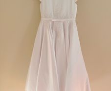 Sarah Louise Communion / flower girl  Dress size 7 years with tights