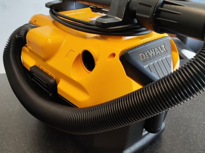 Professional Wet/Dry Vacuum