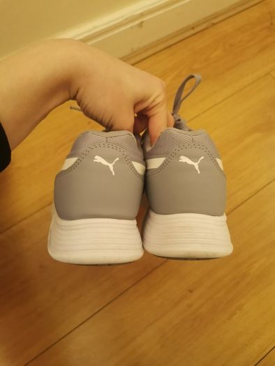 Puma grey runners