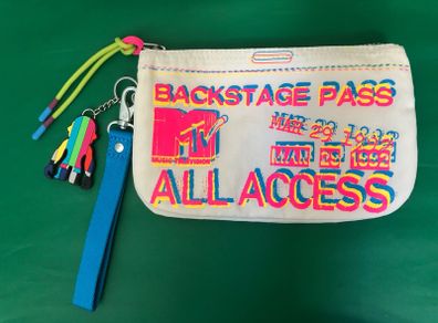 Kipling collaboration CREATIVITY XL I WANT MY MTV! Nylon waterproof Pouch purse