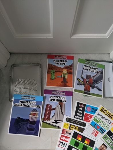 Independent and Unofficial Guide MINEWORLD Minecraft Building Handbooks