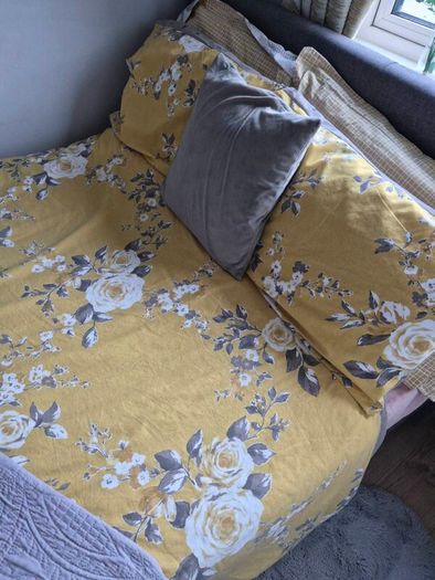 Bed and mattress