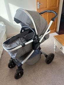 Travel system and car seat