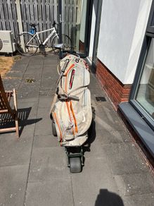 Nike Golf Bag, Trolley & Clubs