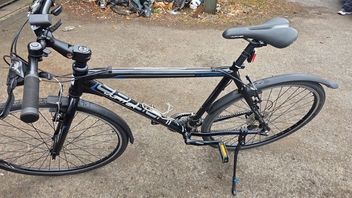 Jupiter Vermont Hybrid Trekking Bike   Fully Serviced   Excellent Condition