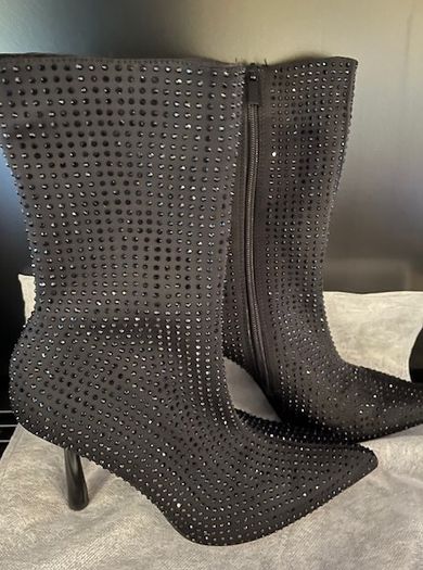 High-heel Dressy Ankle Boots With Sparkly Rhinestones Sequins Jet Black. In Excellent Condition Size Eu 39 Uk 6.   With original protective bag.