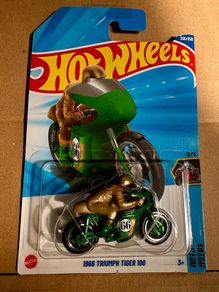 Hot Wheels 1966 TRIUMPH TIGER 100 treasure hunt 2025