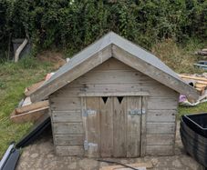 xl dog kennel/ house