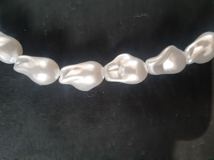 Faux Fresh Water Baroque Keshi Pearl Necklace