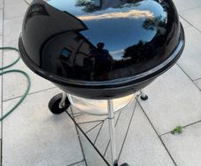 Weber Kettle Charcoal BBQ