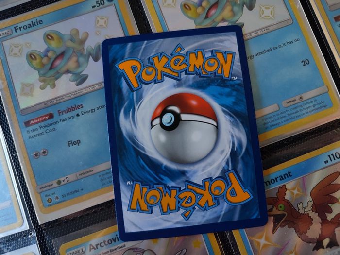 Inkay ! Baby Shiny ! Shiny Rare ! from Hidden Fates Set ! 2019 ! Pokemon Card !