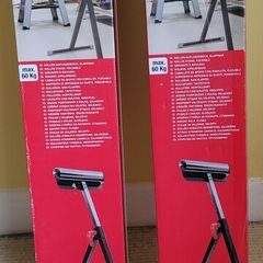 Roller stand foldable