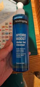 Neutrogena Hydra Boost Water Gel Hyaluronic Acid Cleanser in 200ml