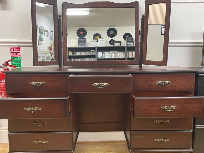Vintage Mahogany Dresser with Mirror