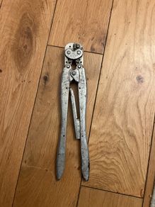 pliers