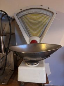 Berkel Old Style Weighing Scales
