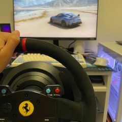 Thrustmaster T300+Pedals+Stand