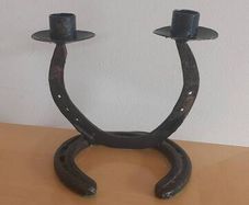 Horseshoe candlesticks