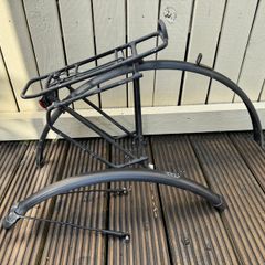 Touring bike rear rack and mudguard set