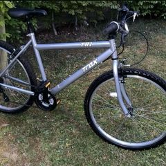 19" Frame Trax Gents Bike ( Fully Serviced )