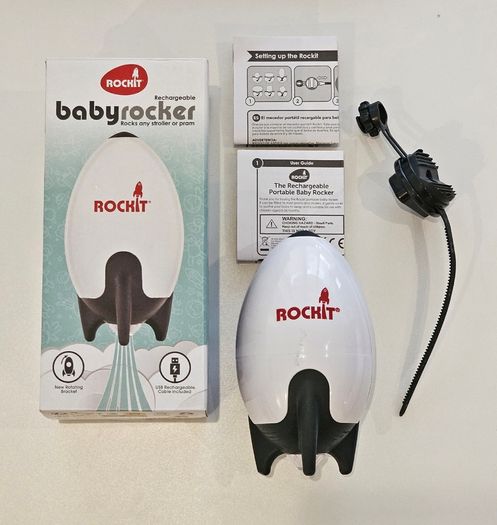Baby Bundle: bathtub, playmat, Rocker for stroller and Rocker (sit-on), pillows