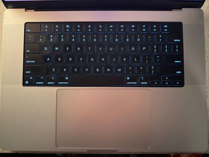 Macbook Pro M1 Pro 16"/10-cpu 16-gpu/16gb Ram/512gb Ssd