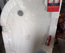 Left hand quadrant shower tray ( REDUCED ) Sensible offers