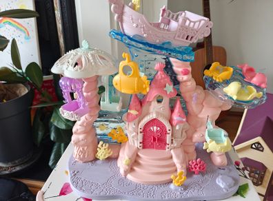 Sylvanian families baby mermaid castle
