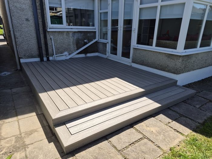 Decking/composite and timber
