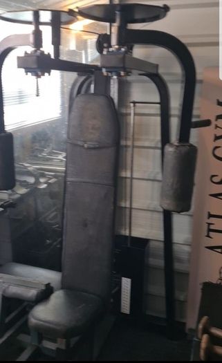 Pec Deck
