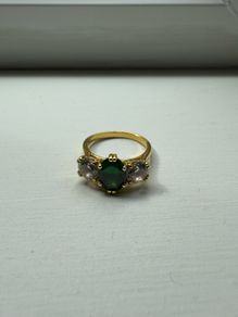 3 Stone ring Oval Emerald and Brilliants in 9ct Gold