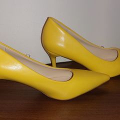 High heal  shoes- Yellow