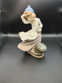 Vintage NAO by Lladro Porcelain Girl Figurine Spain