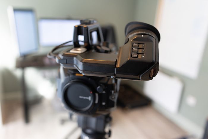 Blackmagic URSA Mini Pro G2 - EF