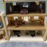 Sylvanian Hotel and families Image 5