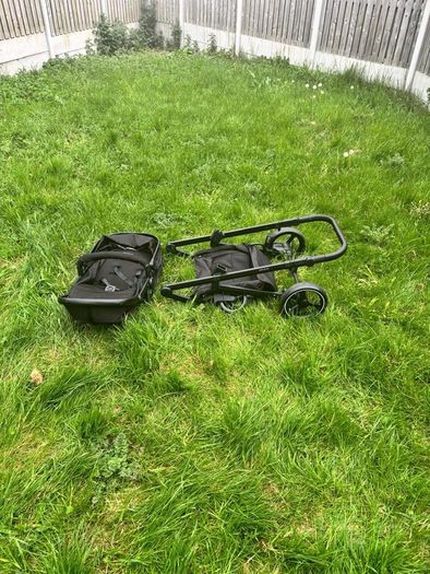 Single pram