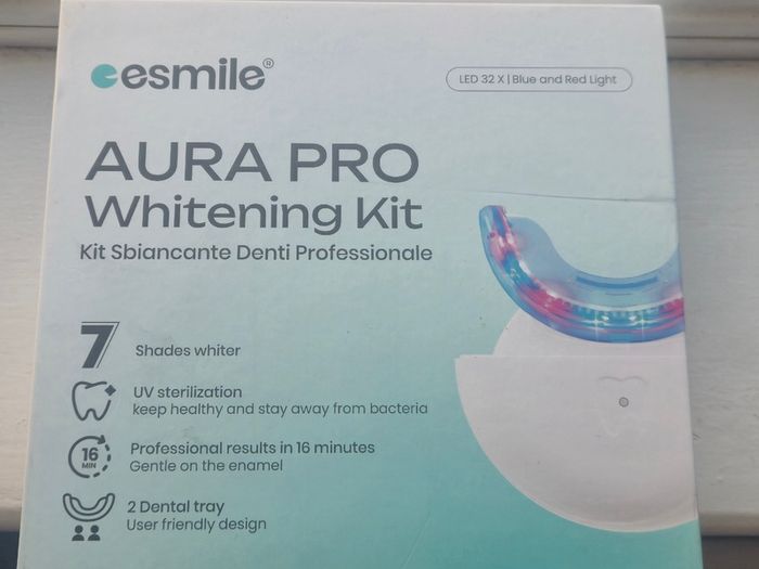 Esmile Aura Pro Teeth Whitening Kit