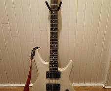 VINTAGE 1980s Peavey Milestone 6 string