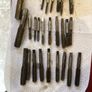 Selection of taps and dies plus small machine vice Image 4