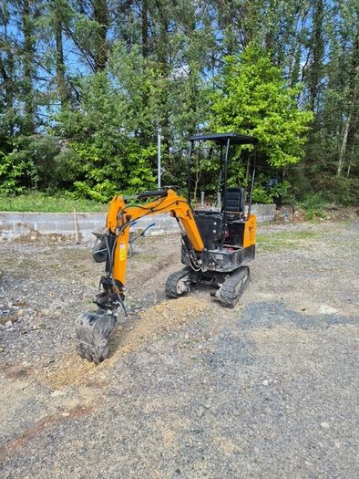 Mini digger