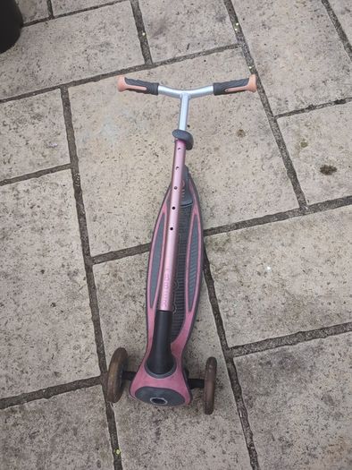 Glober scooters