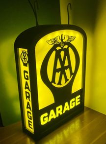 Vintage Style 4 Sided AA Garage lamp