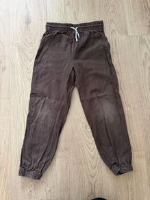 Boys pull on joggers size 6-7