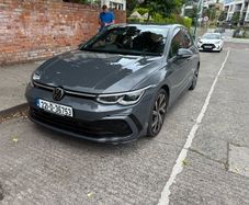 Volkswagen Golf 1.5 etsi R Line