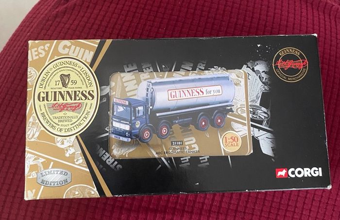Limited Edition Corgi 21101 Guinness AEC Ergomatic Tanker