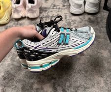 New Balance 1906R women's trainers